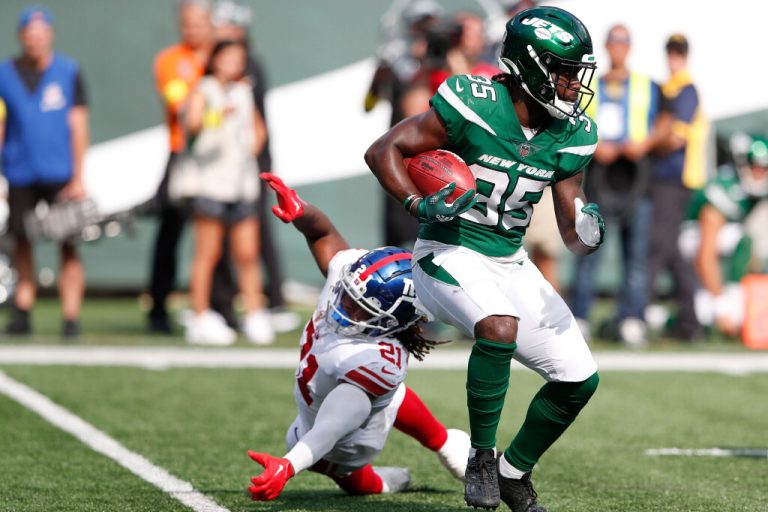 Zonovan Knight, Tony Adams surprising survivors of Jets’ final roster cuts Real News Aggregator®